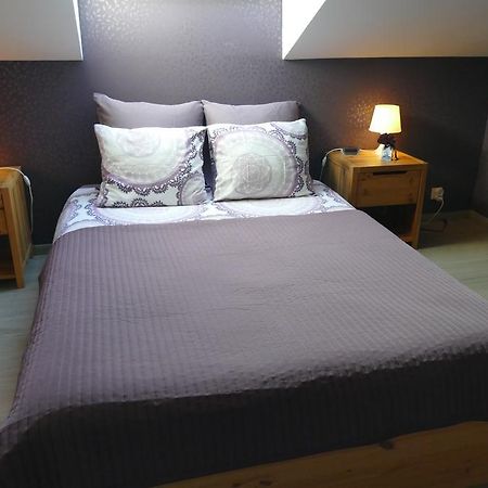 Bed and Breakfast Aux Cosmos Olne Экстерьер фото