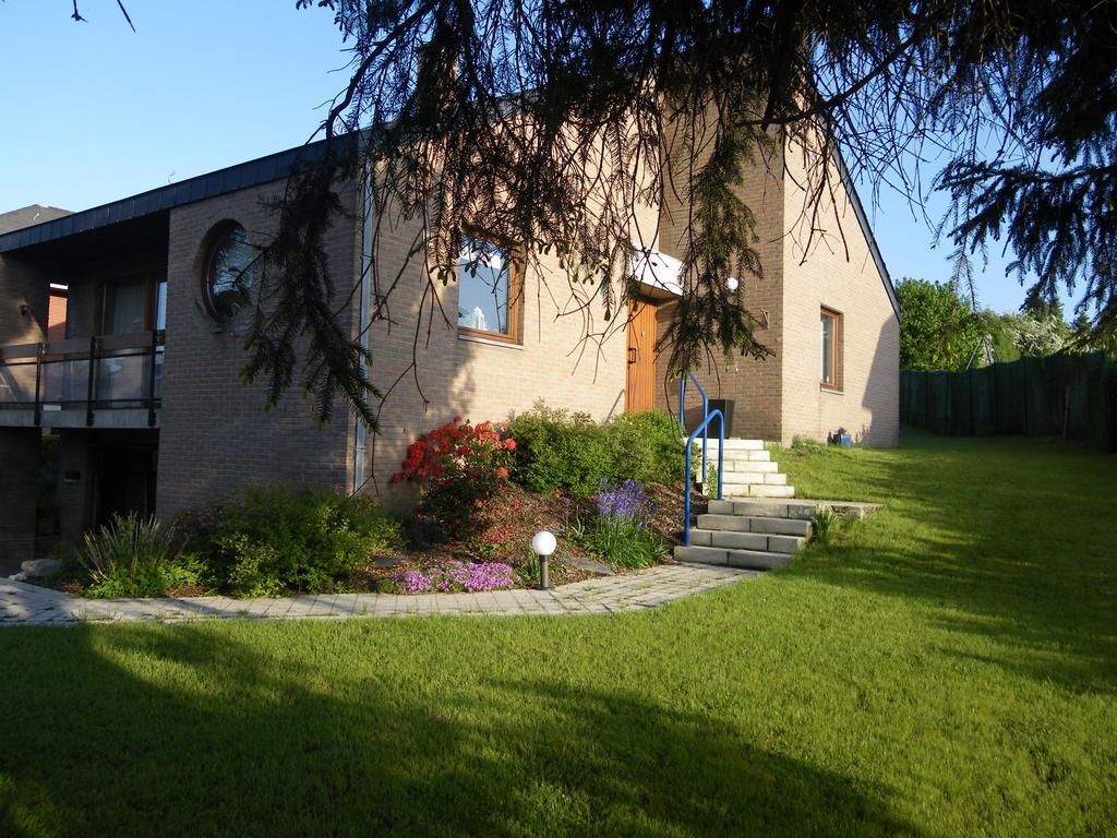 Bed and Breakfast Aux Cosmos Olne Экстерьер фото